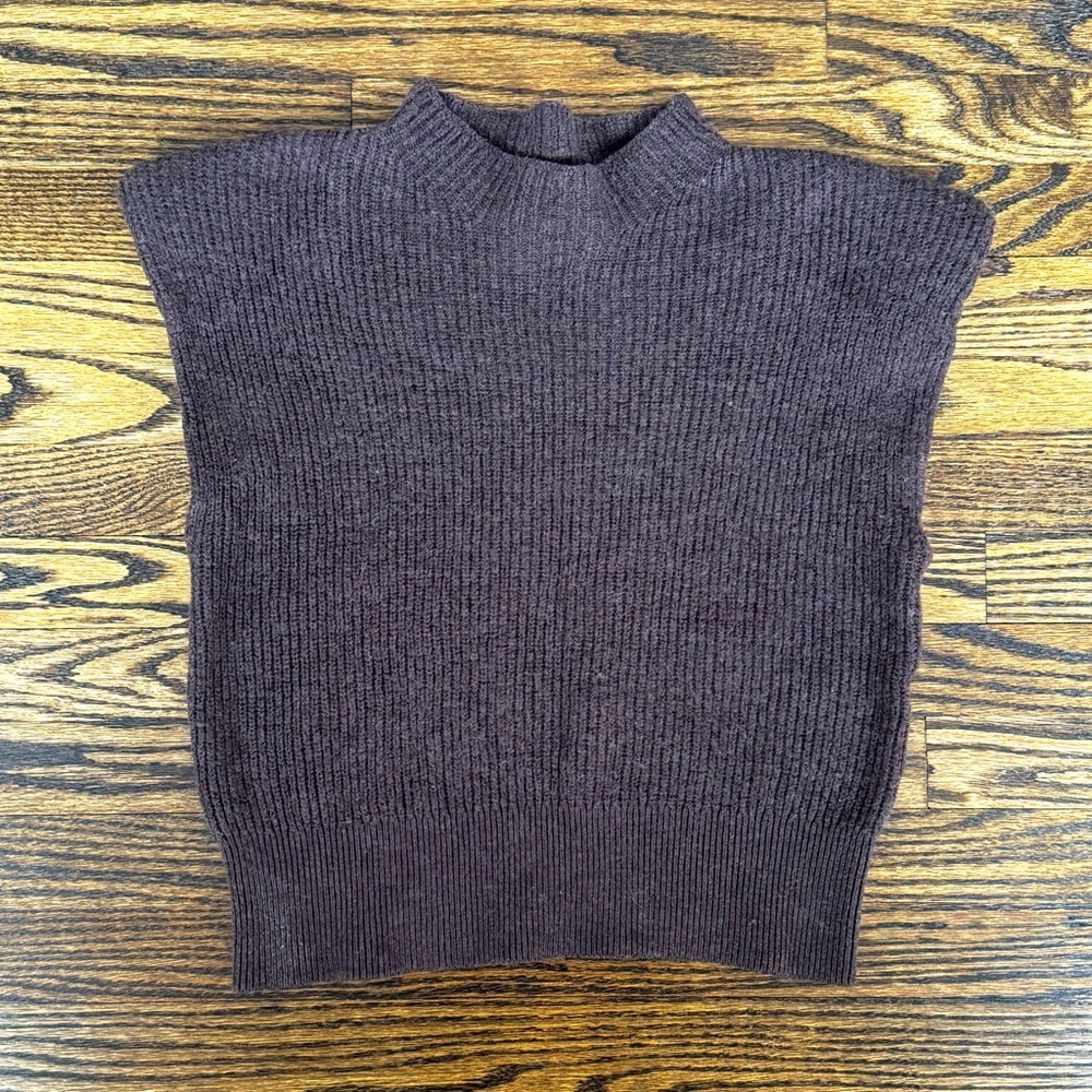 Aritzia Babaton Hazlitt Knit Sweater Vest Top in Dark Brown - Size L